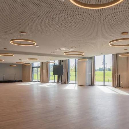 Ki Space & - Near Disneyland Paris Otel 4*